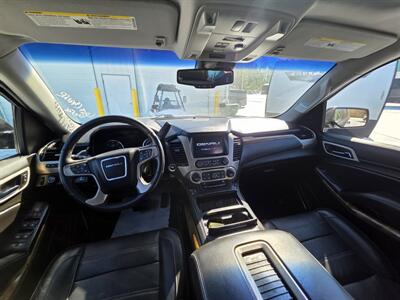 2017 GMC Yukon XL Denali   - Photo 8 - Waverly, TN 37185