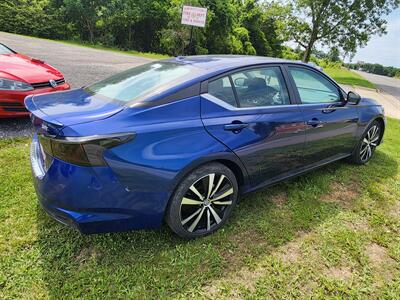 2021 Nissan Altima 2.5 SR   - Photo 4 - Waverly, TN 37185