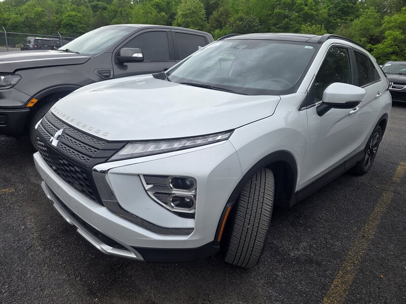 2024 Mitsubishi Eclipse Cross SE   - Photo 1 - Waverly, TN 37185