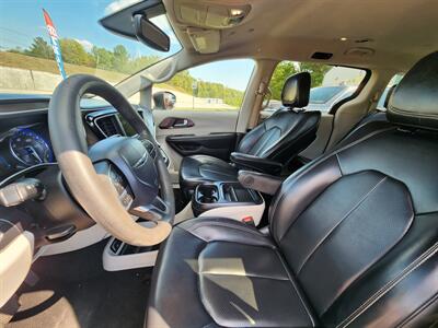 2020 Chrysler Voyager LXi   - Photo 5 - Waverly, TN 37185