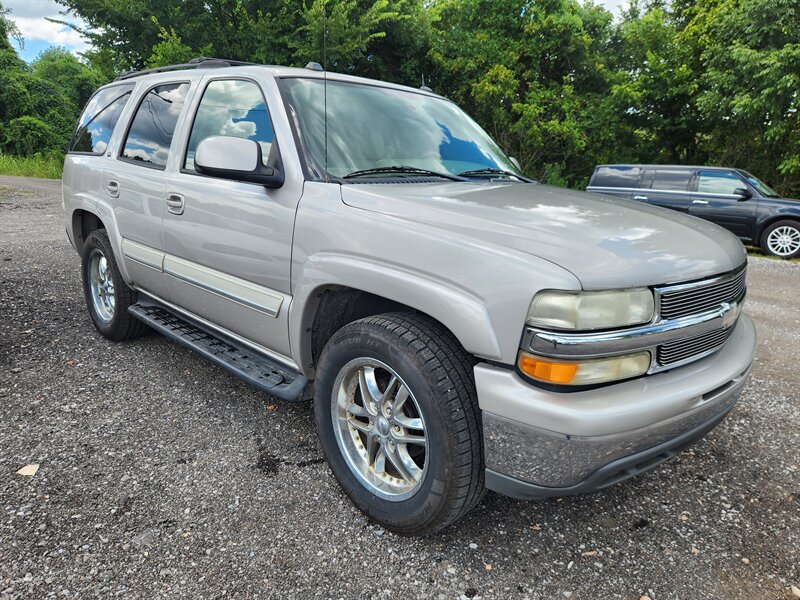2004 Chevrolet Tahoe LT - Photo 1 - Waverly, TN 37185