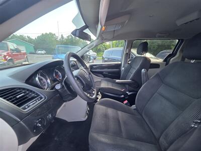 2020 Dodge Grand Caravan SE - Photo 5 - Waverly, TN 37185