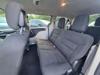 2020 Dodge Grand Caravan SE - Photo 6 - Waverly, TN 37185