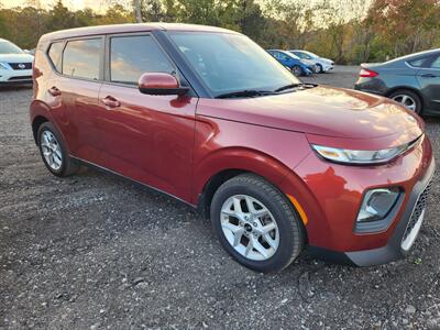 2020 Kia Soul X-Line   - Photo 2 - Waverly, TN 37185