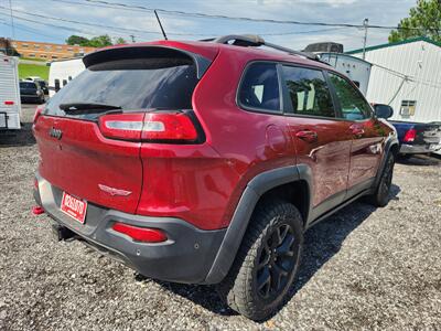 2014 Jeep Cherokee Trailhawk   - Photo 3 - Waverly, TN 37185