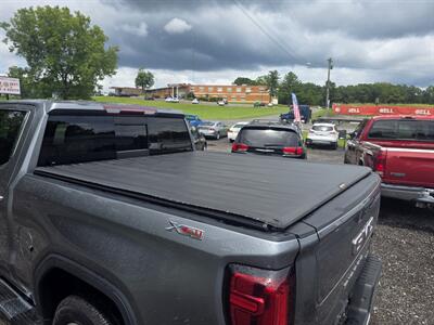 2021 GMC Sierra 1500 SLT   - Photo 5 - Waverly, TN 37185