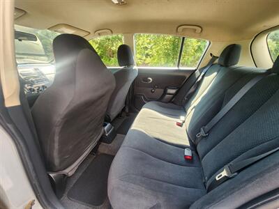 2011 Nissan Versa 1.8 S   - Photo 6 - Waverly, TN 37185