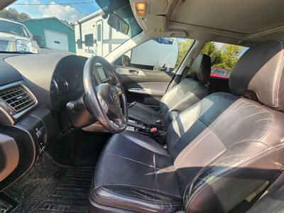 2010 Subaru Forester 2.5X Limited   - Photo 5 - Waverly, TN 37185