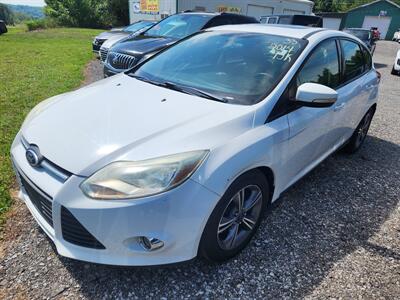 2014 Ford Focus SE   - Photo 1 - Waverly, TN 37185