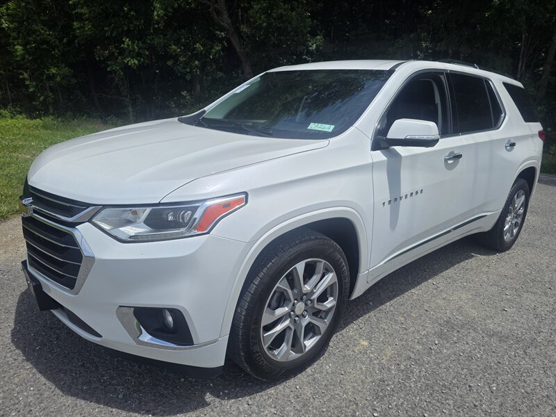 2020 Chevrolet Traverse Premier   - Photo 1 - Waverly, TN 37185