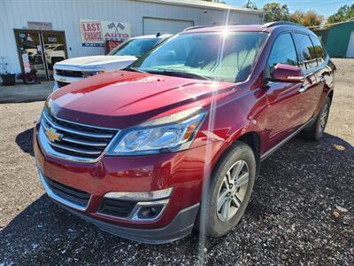 2017 Chevrolet Traverse LT   - Photo 1 - Waverly, TN 37185