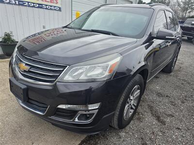 2017 Chevrolet Traverse LT   - Photo 1 - Waverly, TN 37185