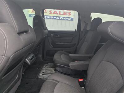 2017 Chevrolet Traverse LT   - Photo 5 - Waverly, TN 37185