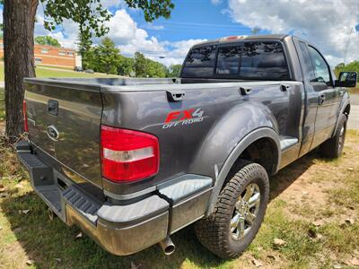 2004 Ford F-150 XLT 2dr Regular Cab XLT   - Photo 3 - Waverly, TN 37185
