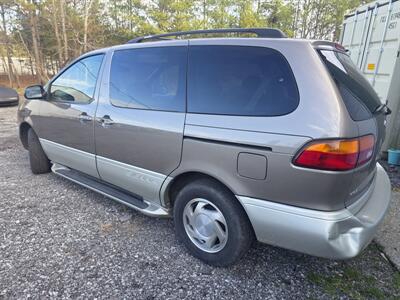 1999 Toyota Sienna LE   - Photo 4 - Waverly, TN 37185