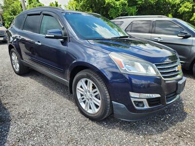2015 Chevrolet Traverse LT   - Photo 2 - Waverly, TN 37185