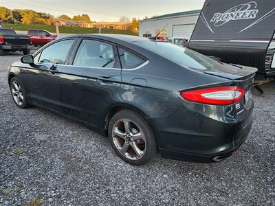 2016 Ford Fusion SE   - Photo 2 - Waverly, TN 37185