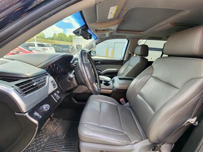 2018 Chevrolet Suburban LT   - Photo 5 - Waverly, TN 37185