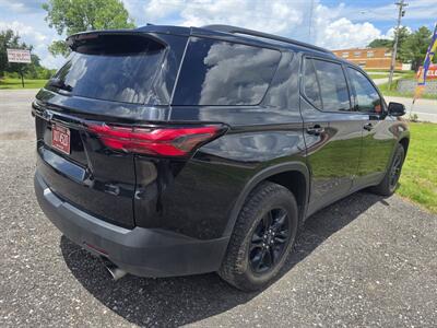 2023 Chevrolet Traverse LT Cloth - Photo 3 - Waverly, TN 37185