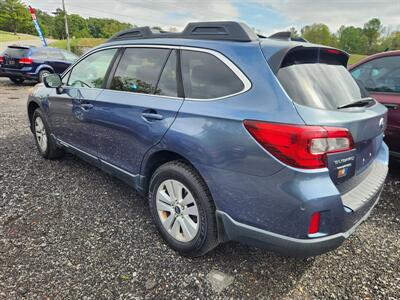 2017 Subaru Outback 2.5i Premium   - Photo 4 - Waverly, TN 37185