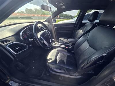 2014 Chrysler 200 Limited   - Photo 5 - Waverly, TN 37185