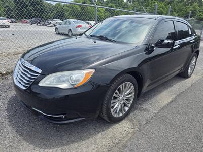 2014 Chrysler 200 Limited - Photo 1 - Waverly, TN 37185