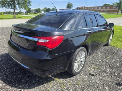 2014 Chrysler 200 Limited   - Photo 3 - Waverly, TN 37185