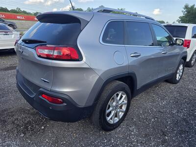 2018 Jeep Cherokee Latitude   - Photo 3 - Waverly, TN 37185