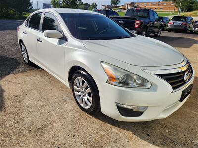 2014 Nissan Altima 2.5 S   - Photo 4 - Waverly, TN 37185