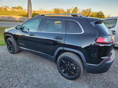 2019 Jeep Cherokee Latitude   - Photo 3 - Waverly, TN 37185