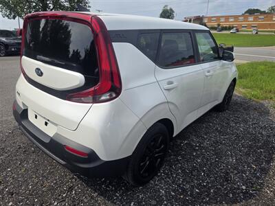 2020 Kia Soul LX - Photo 3 - Waverly, TN 37185