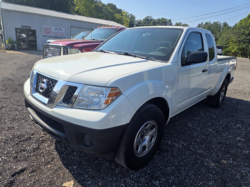2021 Nissan Frontier S  