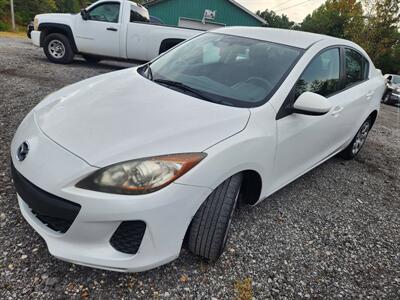 2013 Mazda Mazda3 i SV   - Photo 1 - Waverly, TN 37185