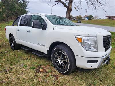 2021 Nissan Titan SV   - Photo 2 - Waverly, TN 37185