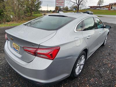 2022 Chevrolet Malibu LT   - Photo 3 - Waverly, TN 37185