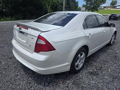 2010 Ford Fusion SE   - Photo 3 - Waverly, TN 37185