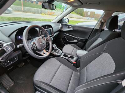 2020 Kia Soul S   - Photo 5 - Waverly, TN 37185