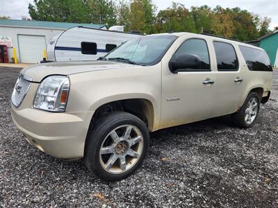 2007 GMC Yukon SLE   - Photo 1 - Waverly, TN 37185