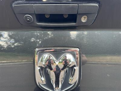 2011 RAM 1500 Crew Cab Big Horn 4x4 - Photo 29 - Gresham, OR 97030