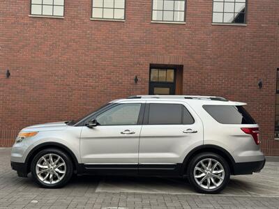 2015 Ford Explorer XLT - Photo 2 - Gresham, OR 97030