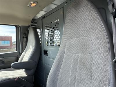 2012 Chevrolet Express 2500   - Photo 12 - Gresham, OR 97030