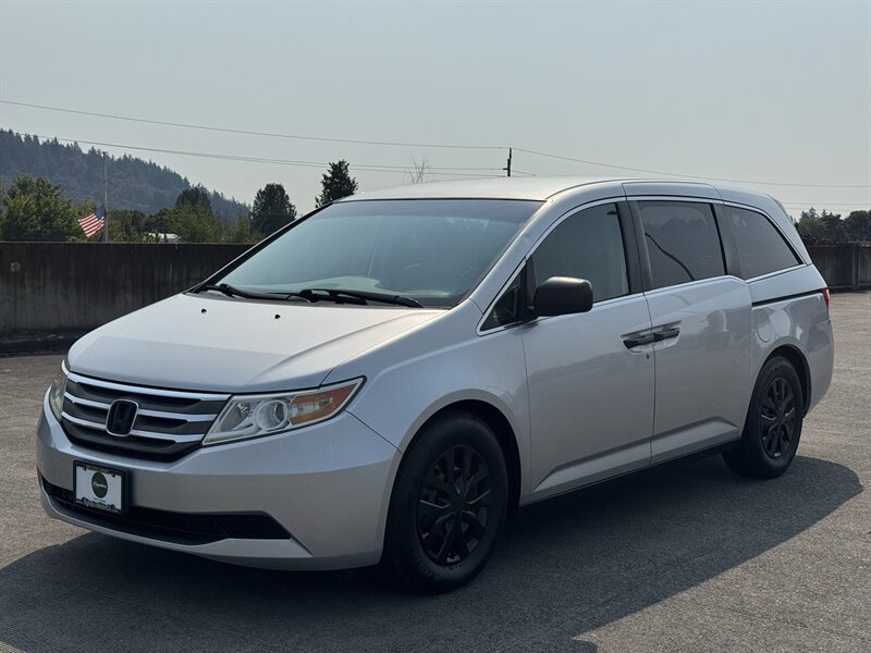 2013 Honda Odyssey LX   - Photo 1 - Gresham, OR 97030
