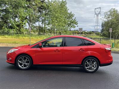 2013 Ford Focus SE   - Photo 2 - Gresham, OR 97030