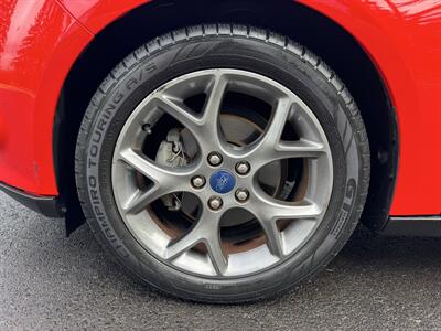 2013 Ford Focus SE   - Photo 9 - Gresham, OR 97030