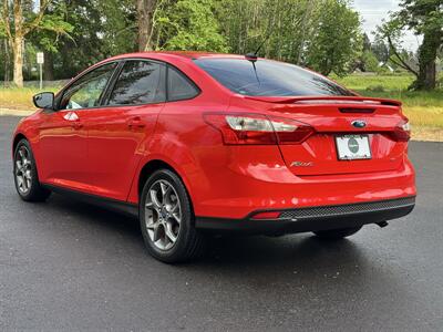 2013 Ford Focus SE   - Photo 3 - Gresham, OR 97030