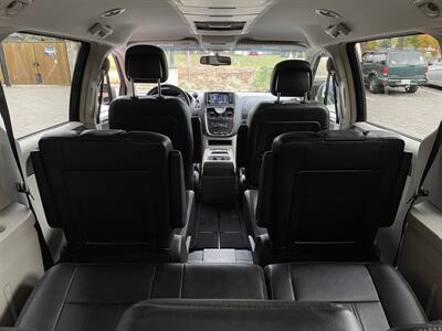 2015 Chrysler Town & Country Touring  LWB w/ STO-N-GO - Photo 18 - Gresham, OR 97030