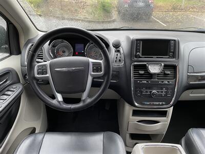 2015 Chrysler Town & Country Touring  LWB w/ STO-N-GO - Photo 22 - Gresham, OR 97030