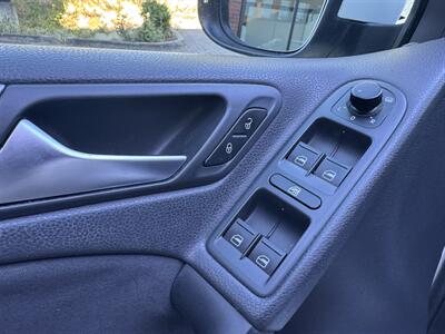 2012 Volkswagen Golf TDI - Photo 24 - Gresham, OR 97030