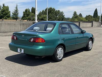 1998 Toyota Corolla LE   - Photo 5 - Gresham, OR 97030