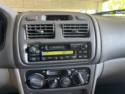 1998 Toyota Corolla LE   - Photo 19 - Gresham, OR 97030